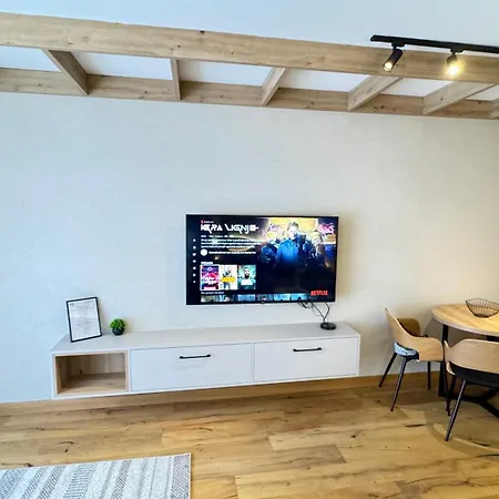 C139 Private Host U Sklopu Aparthotela Vucko Apartamento 4*